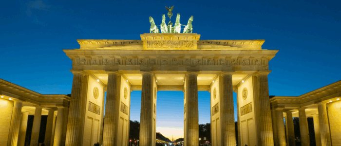 evgeni-tcherkasski-VFDnln0wQE4-unsplash